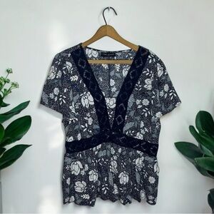 Lane Bryant Floral Lace Babydoll Peplum Top Size 14 Navy Blue Empire Waist